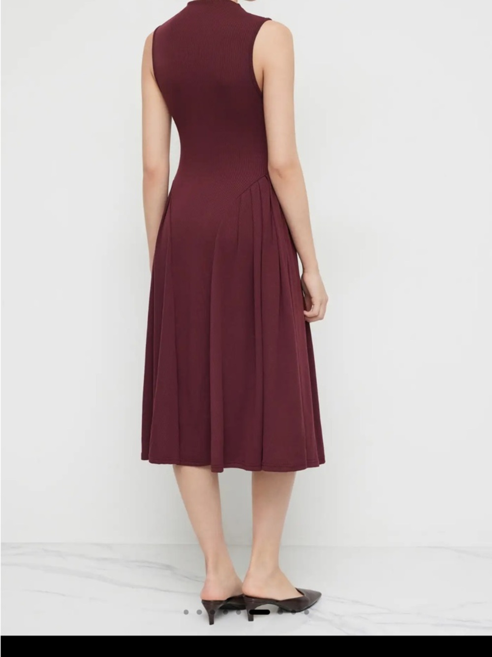 BLACK MIDI DRESS - Picture 2 of 5